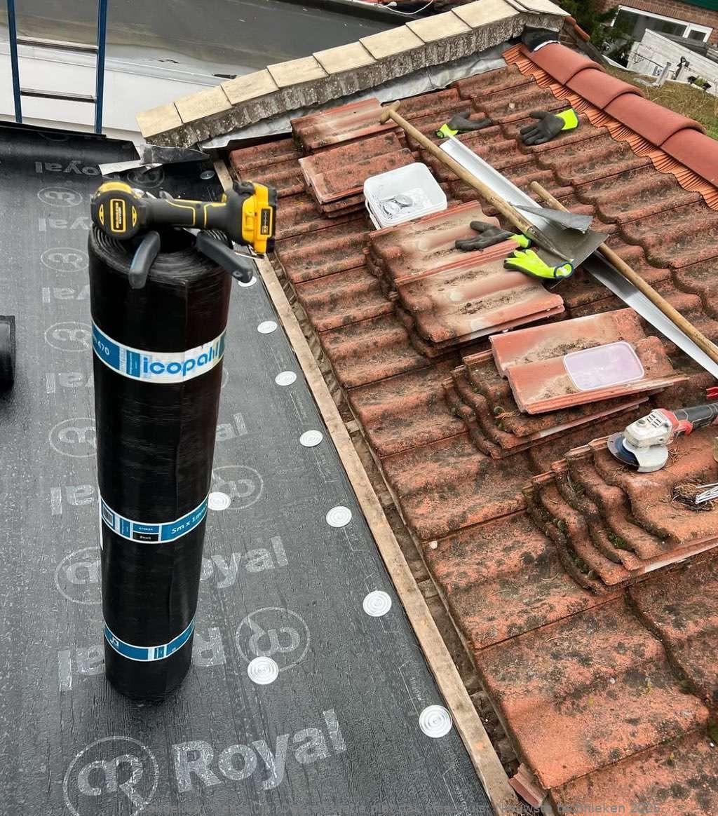 Dakrenovatie Van Plat Dak Maassluis 1